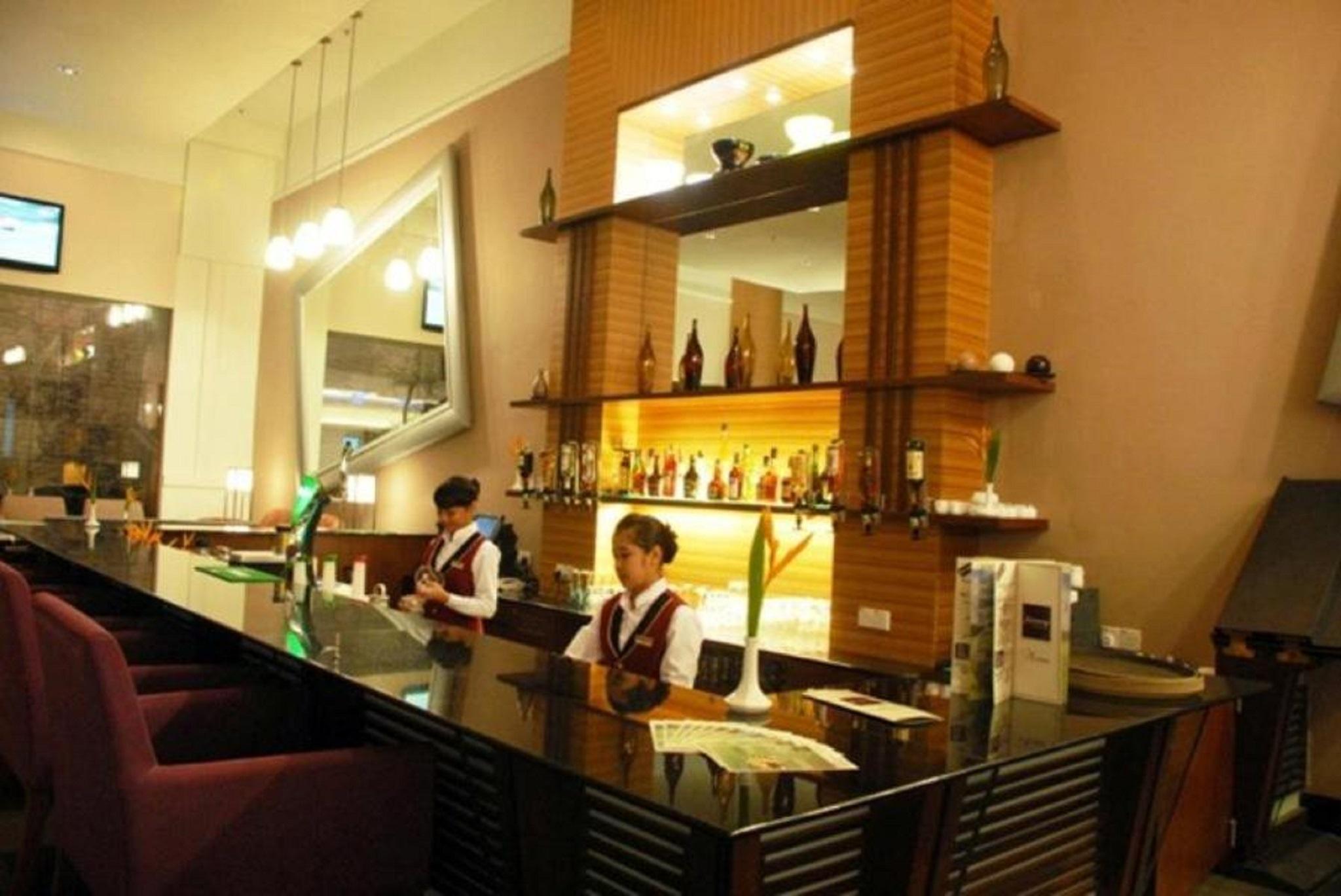 Nilai Springs Resort Hotel Экстерьер фото