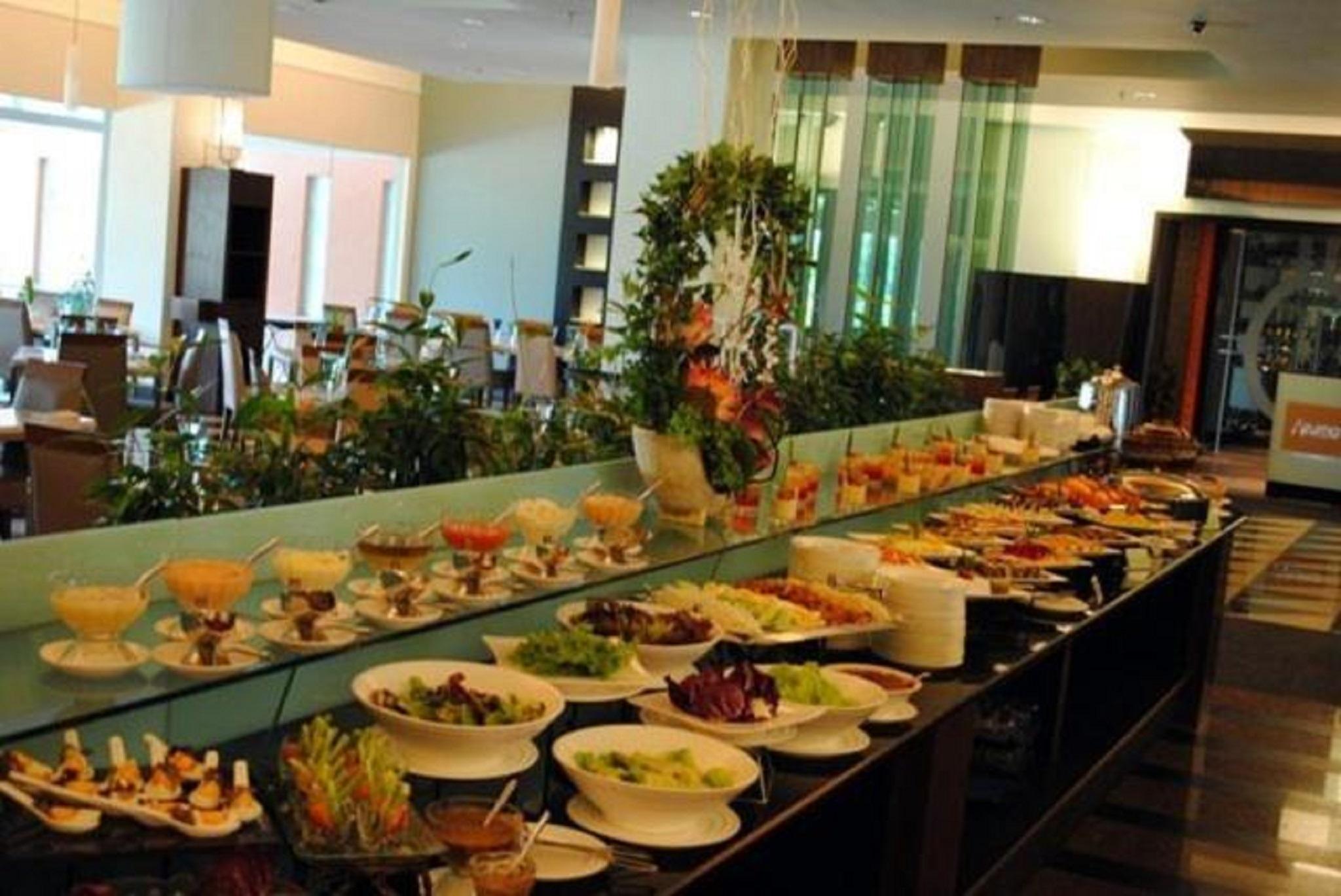 Nilai Springs Resort Hotel Экстерьер фото