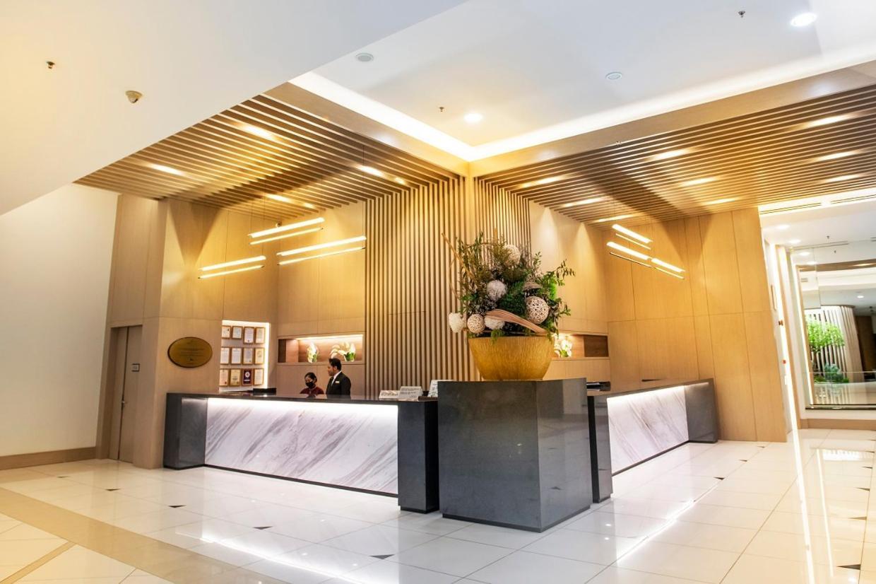 Nilai Springs Resort Hotel Экстерьер фото