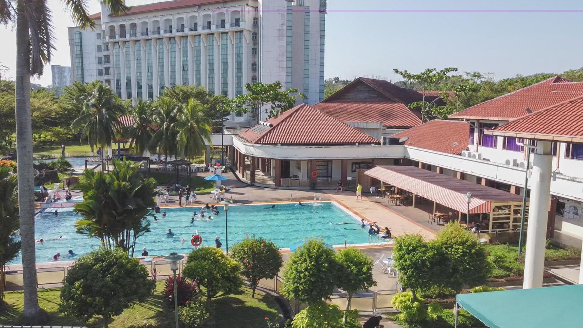 Nilai Springs Resort Hotel Экстерьер фото